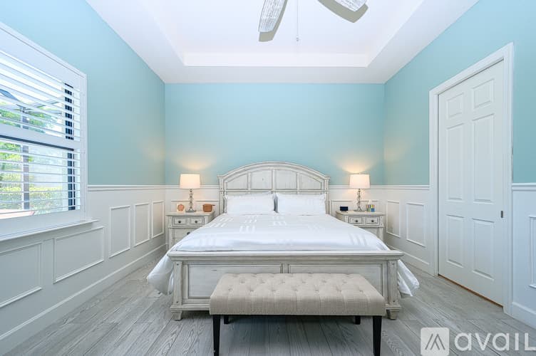 Estero House: 14024 Hawks Eye Court