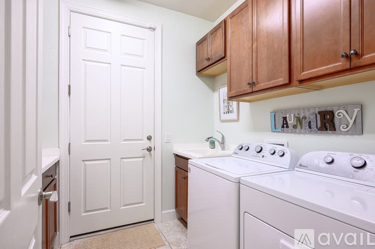 Estero House: 14024 Hawks Eye Court