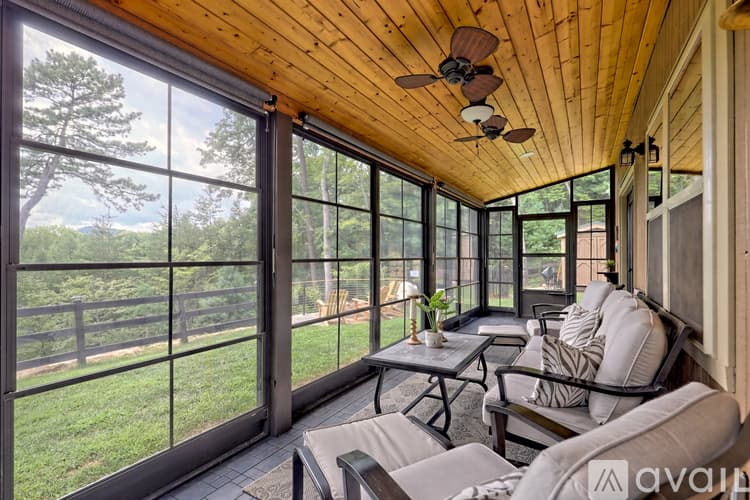 Clayton House: 112 John English Dr