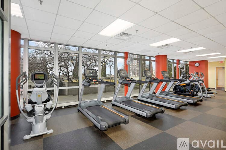 Minneapolis Apartment: 929 Portland Ave