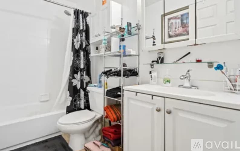 Delray Beach House: 440 SE 1st Ave