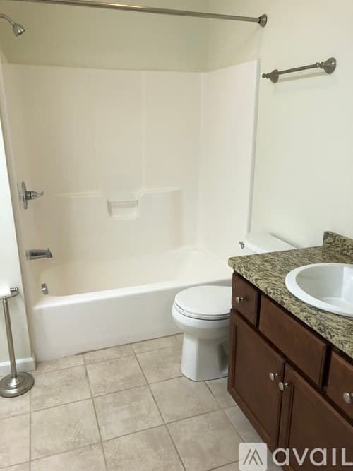 Waterford Townhome: 34 Circuit Street