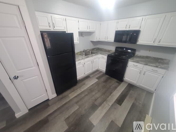 La Crosse Apartment: 1014 Pine St