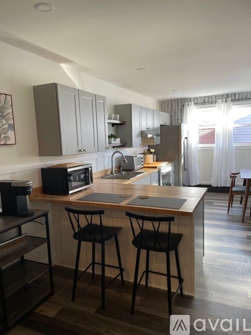 Ellsworth Apartment: 95 Main St