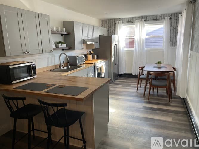 Ellsworth Apartment: 95 Main St