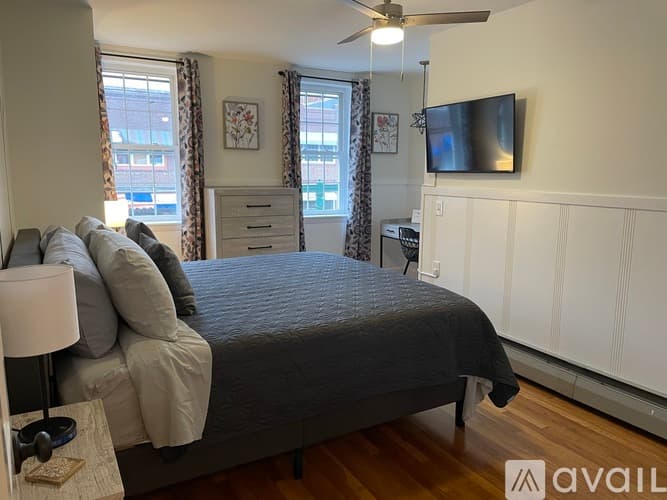 Ellsworth Apartment: 95 Main St