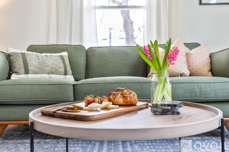 Portland Apartment: 105 Dartmouth Street