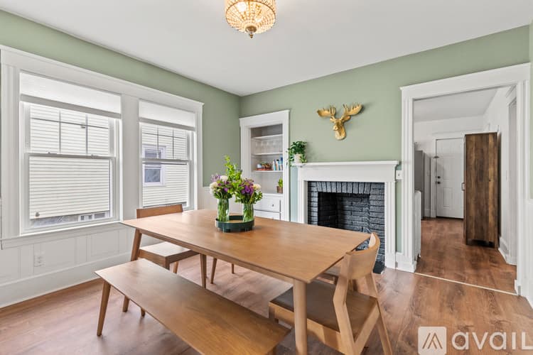 Portland Apartment: 105 Dartmouth Street