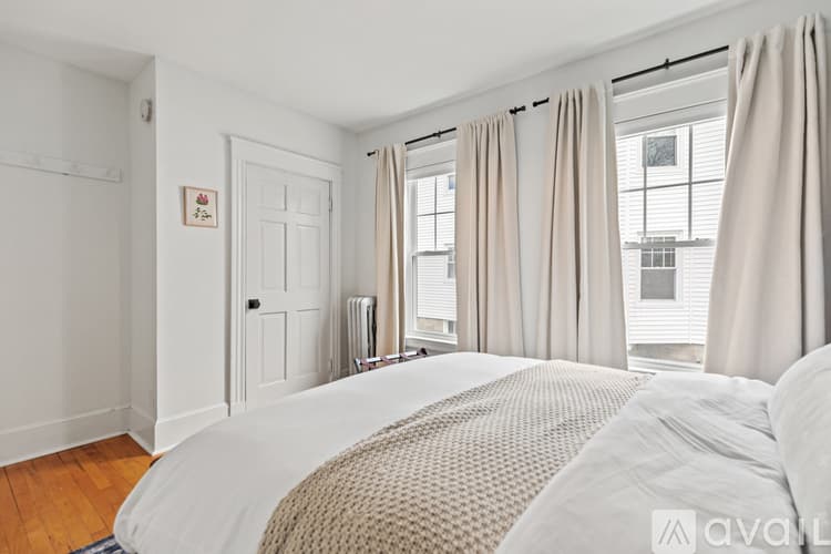 Portland Apartment: 105 Dartmouth Street