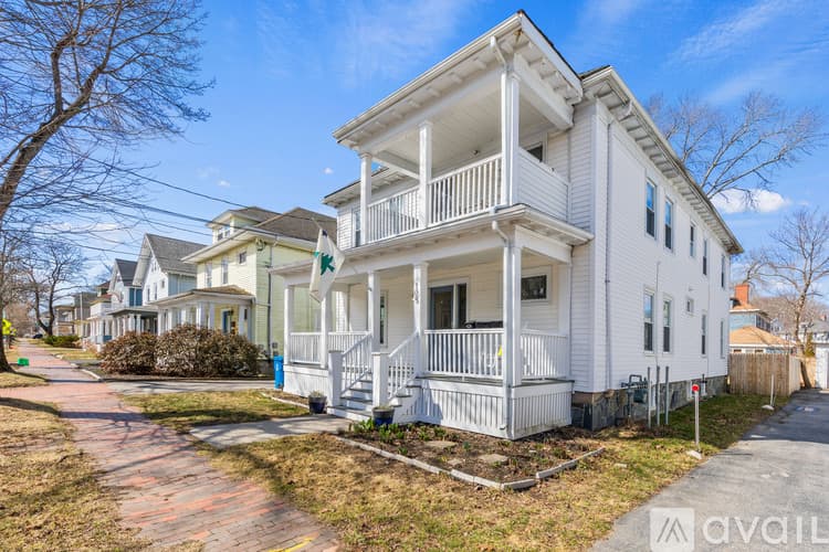 Portland Apartment: 105 Dartmouth Street