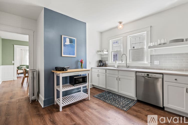 Portland Apartment: 105 Dartmouth Street