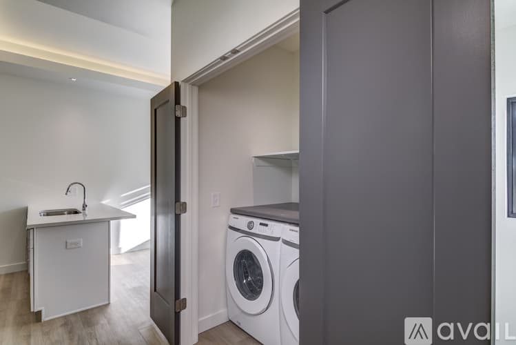 Eau Claire Townhome: 3241 Fairfax St
