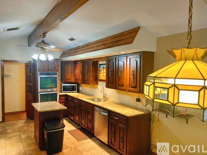 Colleyville House: 3704 San Bar Lane