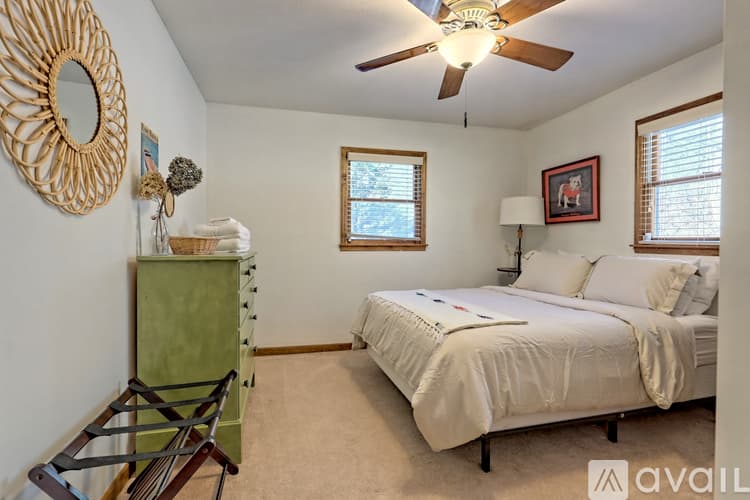 Clayton House: 2057 GA 197