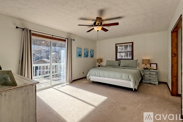 Clayton House: 2057 GA 197