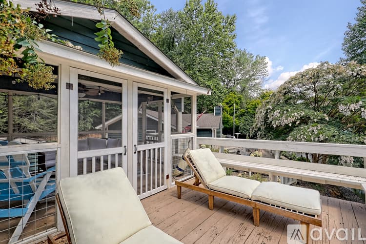 Clayton House: 2057 GA 197