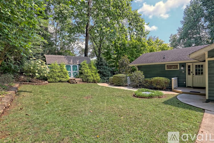 Clayton House: 2057 GA 197