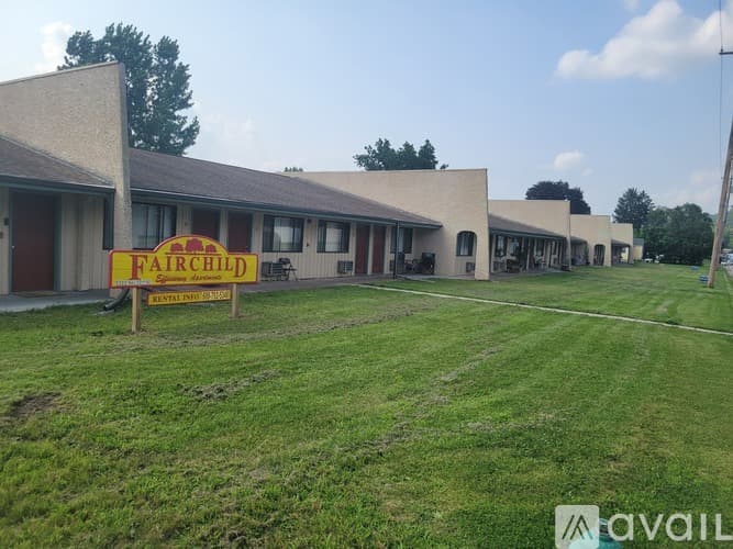 La Crosse Apartment: 2222 32nd St S