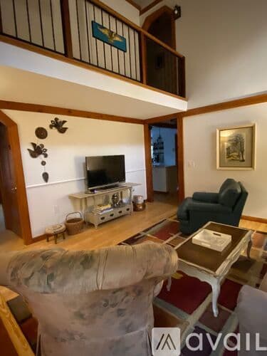 New Marlborough House: 104 Underwood Road