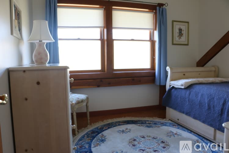 New Marlborough House: 104 Underwood Road