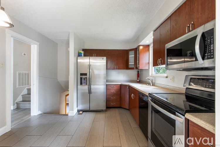 Knoxville House: 1505 Aldenwood Ln