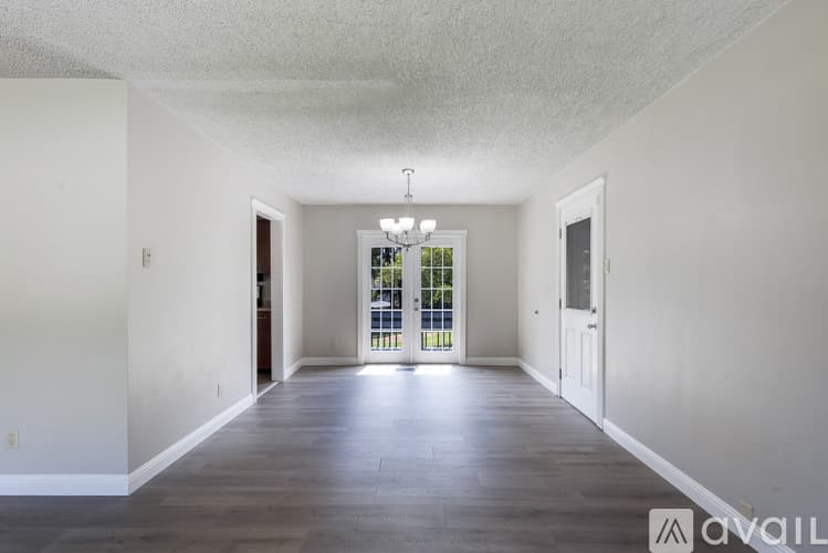 Knoxville House: 1505 Aldenwood Ln