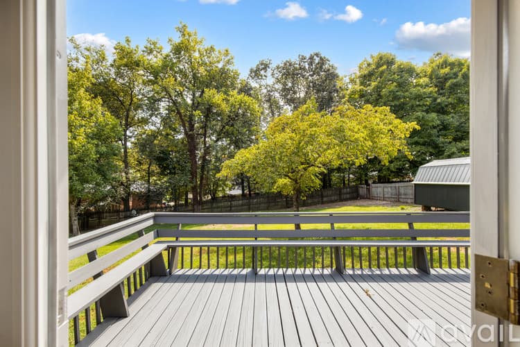 Knoxville House: 1505 Aldenwood Ln