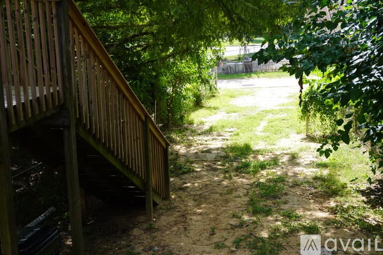 Dundalk Apartment: 3006 Sollers Point Rd