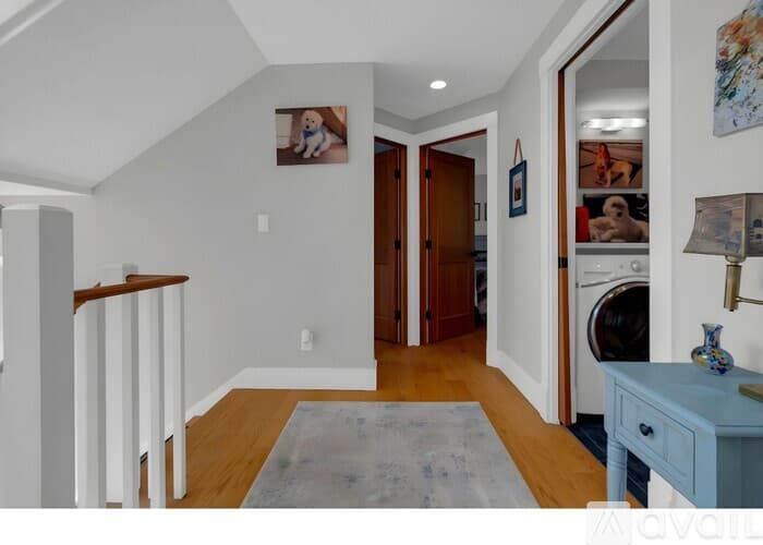 York House: 84 Bald Head Cliff Rd