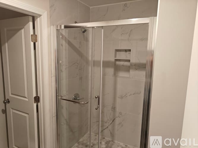 Lawrenceville House: 1921 Dosk Ave