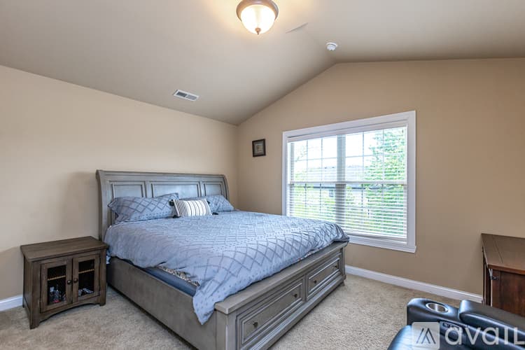Lawrenceville House: 1921 Dosk Ave