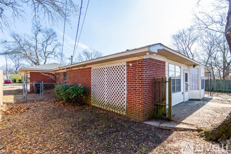 Jacksonville House: 312 Warren St