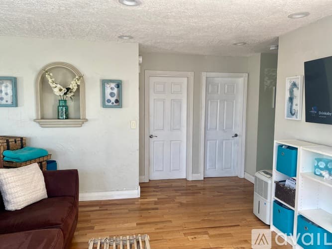 Salisbury Condo: 7 Shea St