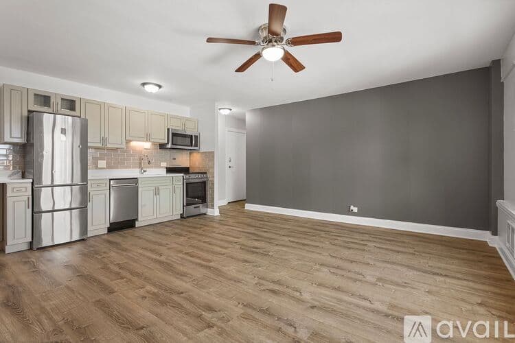 Chicago Apartment: 7710 N Sheridan Rd