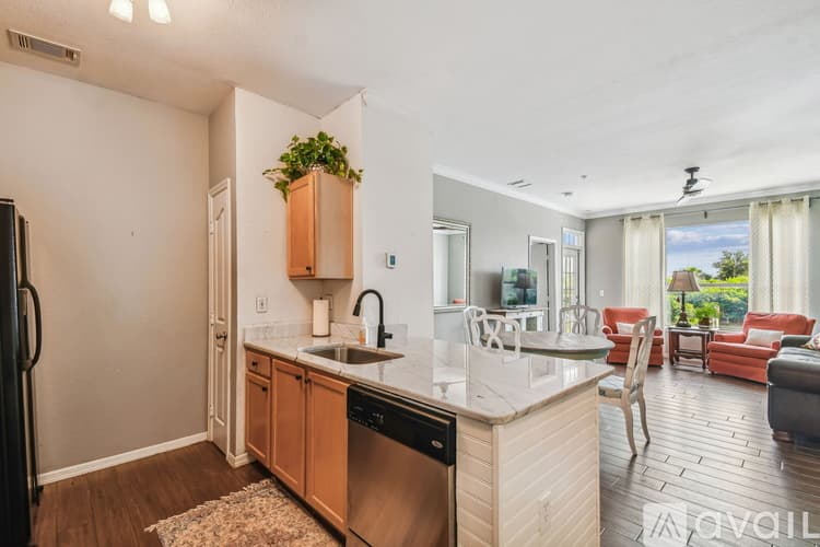 Tampa Condo: 5000 Culbreath Key Way