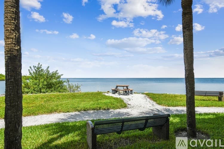 Tampa Condo: 5000 Culbreath Key Way