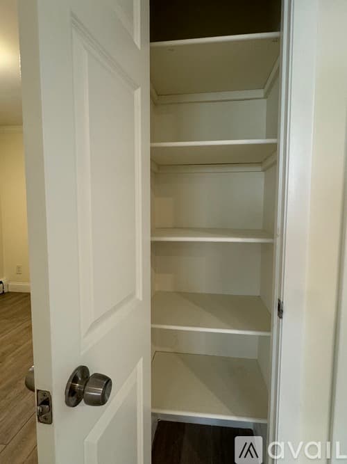 Cambridge Apartment: 269 Harvard St