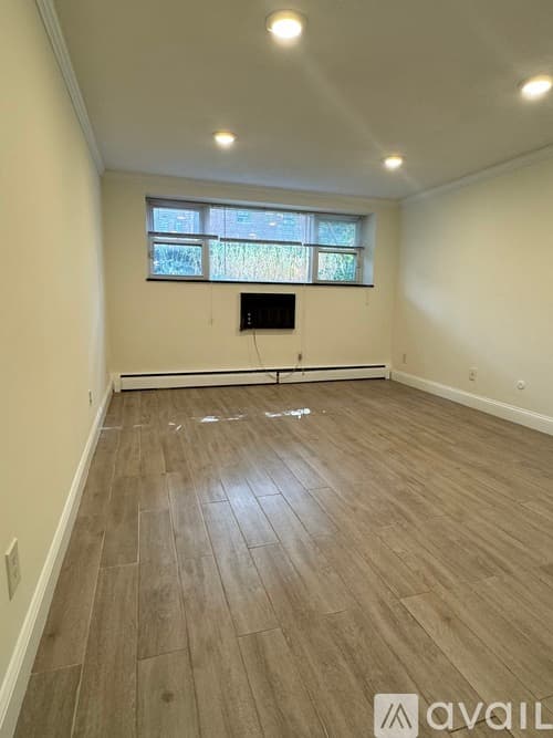 Cambridge Apartment: 269 Harvard St