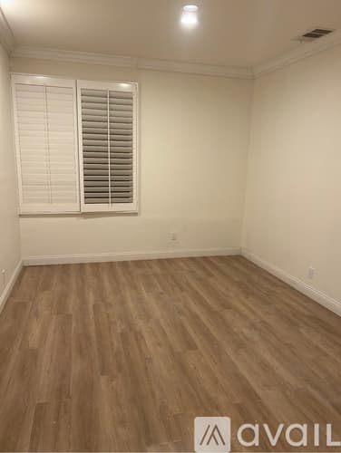 Corona Apartment: 13238 Wooden Gate Way