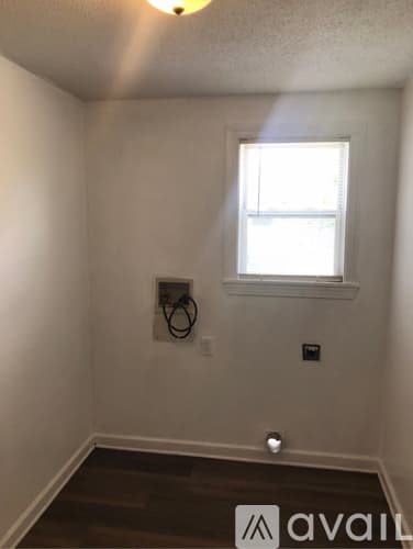 Goldsboro House: 1104 N George St