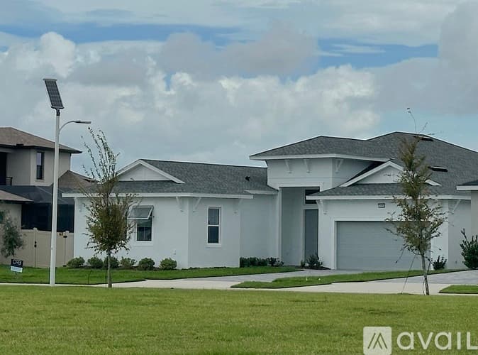 San Antonio House: 10496 Purple Thistle Way
