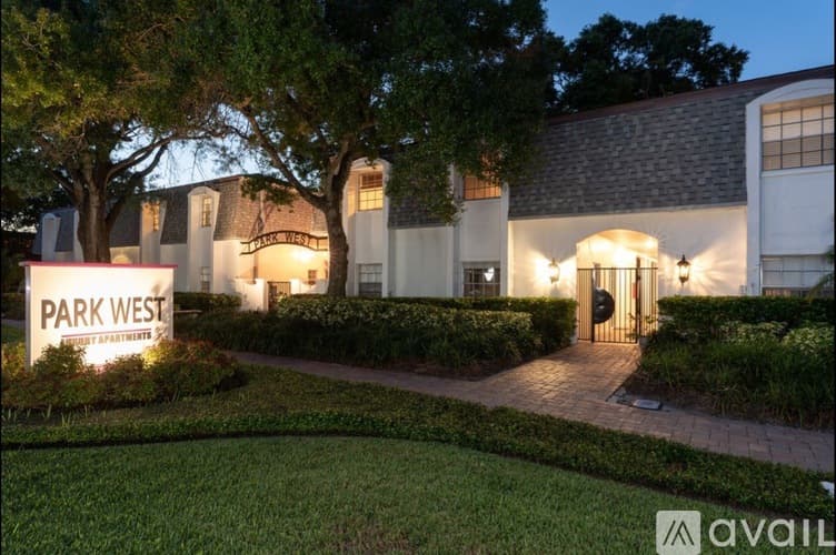 Tampa Apartment: 3215 W Swann Ave
