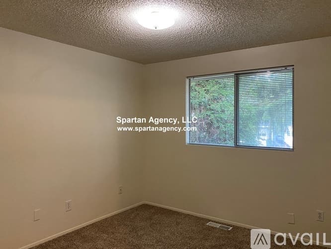 Lake Tapps House: 2613 180th Ave E