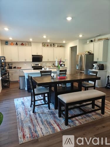 Lawrenceville House: 1921 Dosk Ave