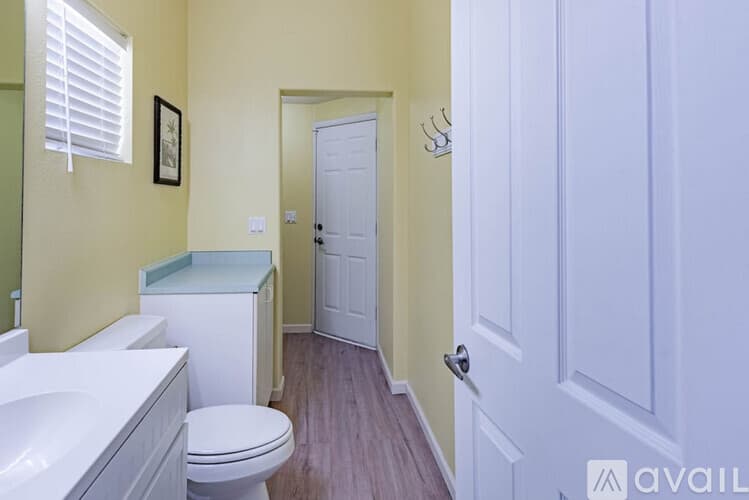 Lake Havasu City House: 833 Paso Dr