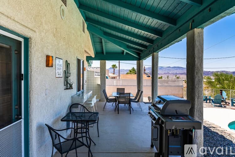 Lake Havasu City House: 833 Paso Dr