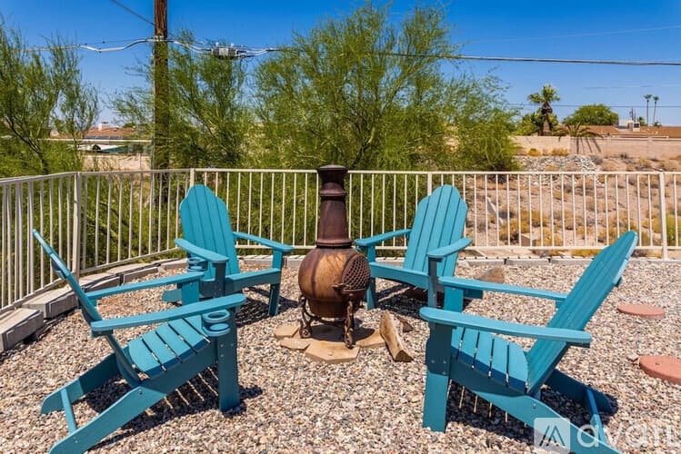 Lake Havasu City House: 833 Paso Dr