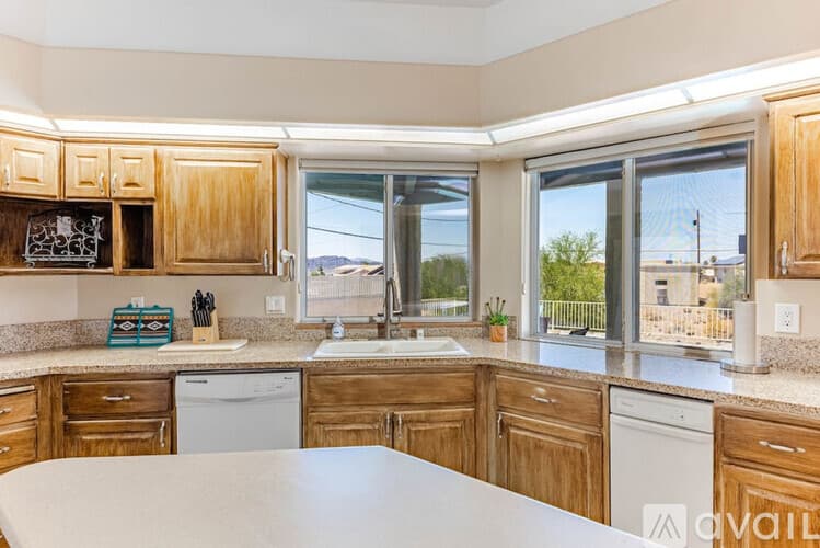 Lake Havasu City House: 833 Paso Dr