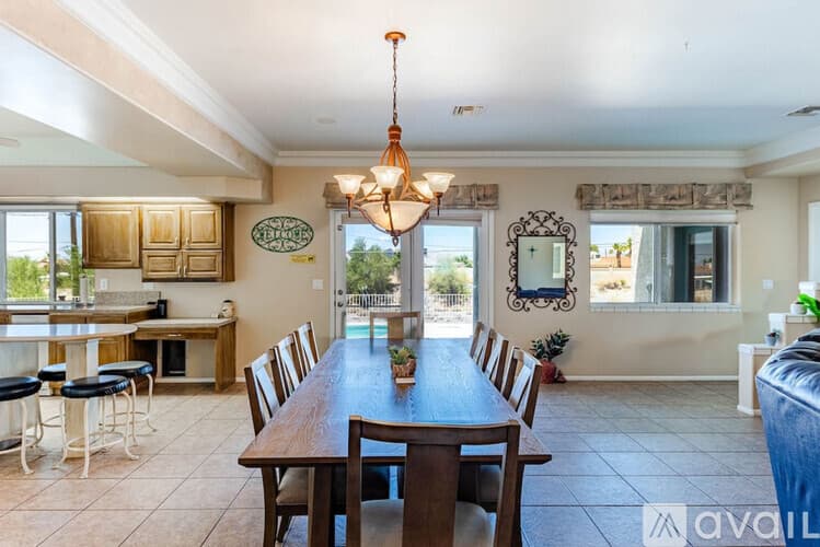 Lake Havasu City House: 833 Paso Dr