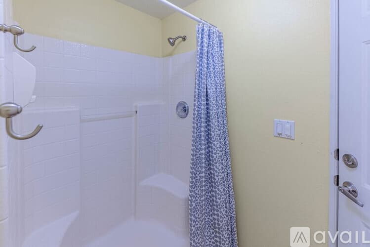 Lake Havasu City House: 833 Paso Dr